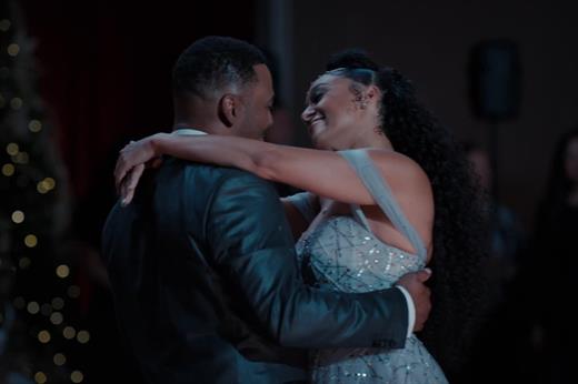 A Very Merry Beauty Salon