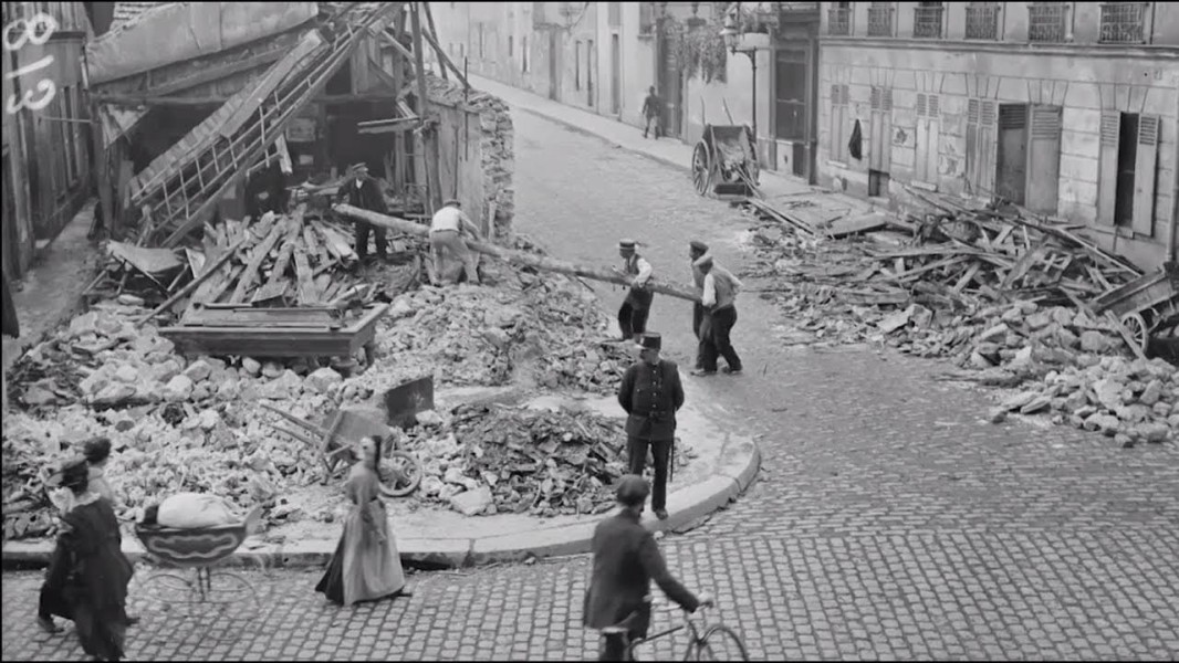 1918 Paris sous les bombes