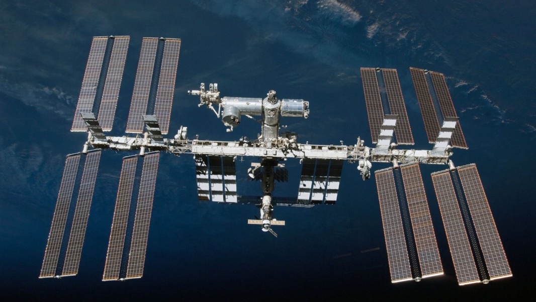 Space Station 3D