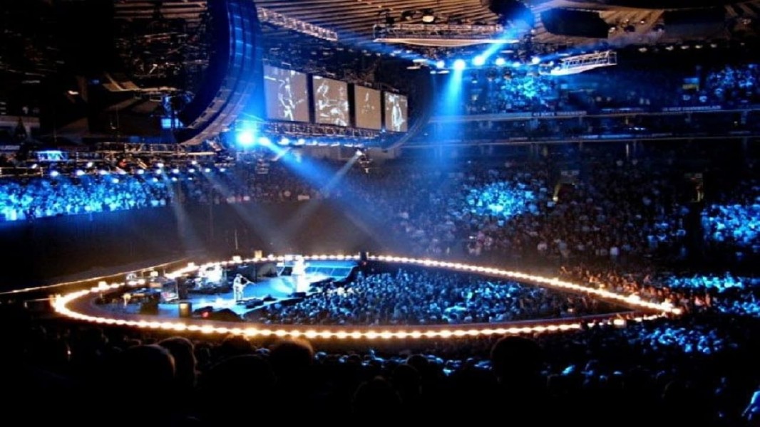 U2: Elevation 2001 - Live from Boston
