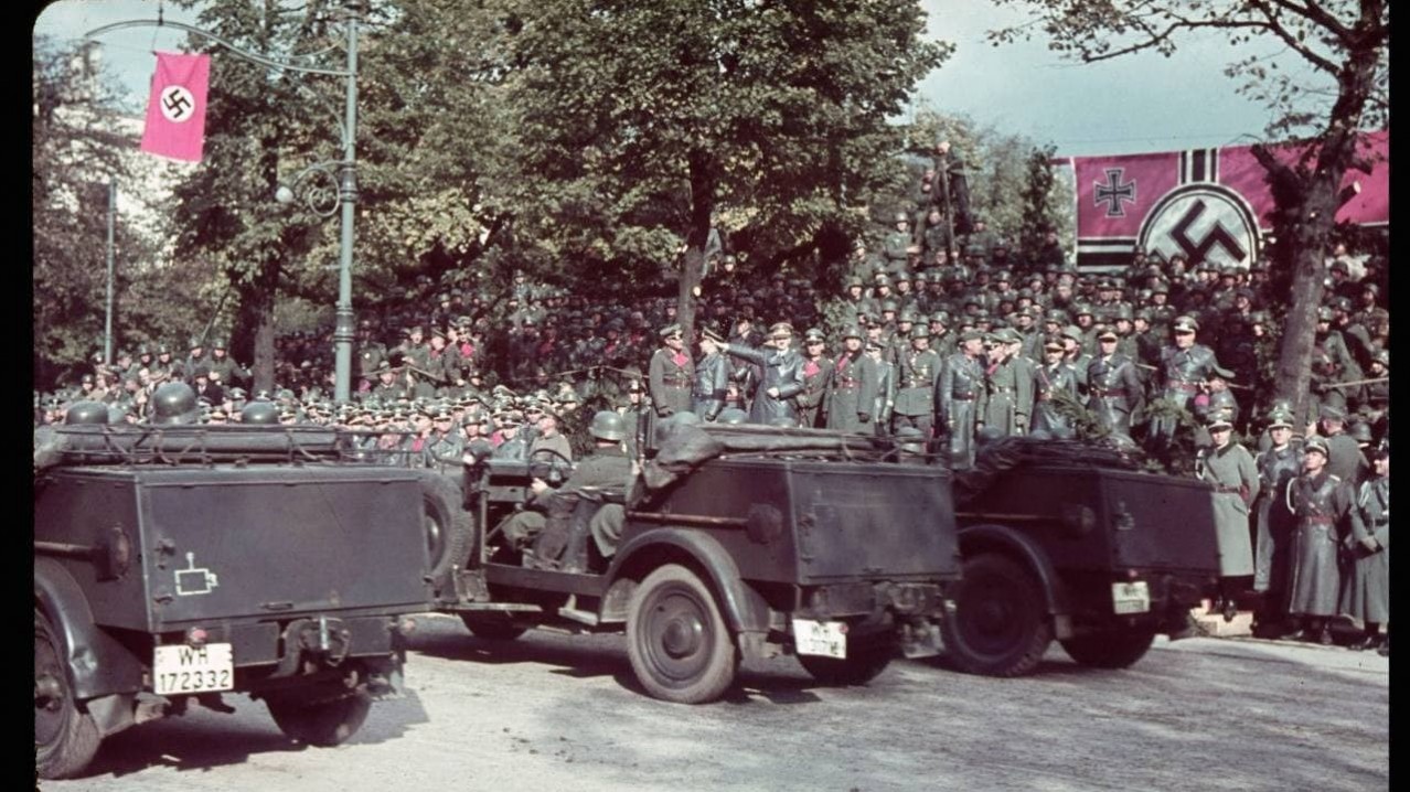 World War II in Colour