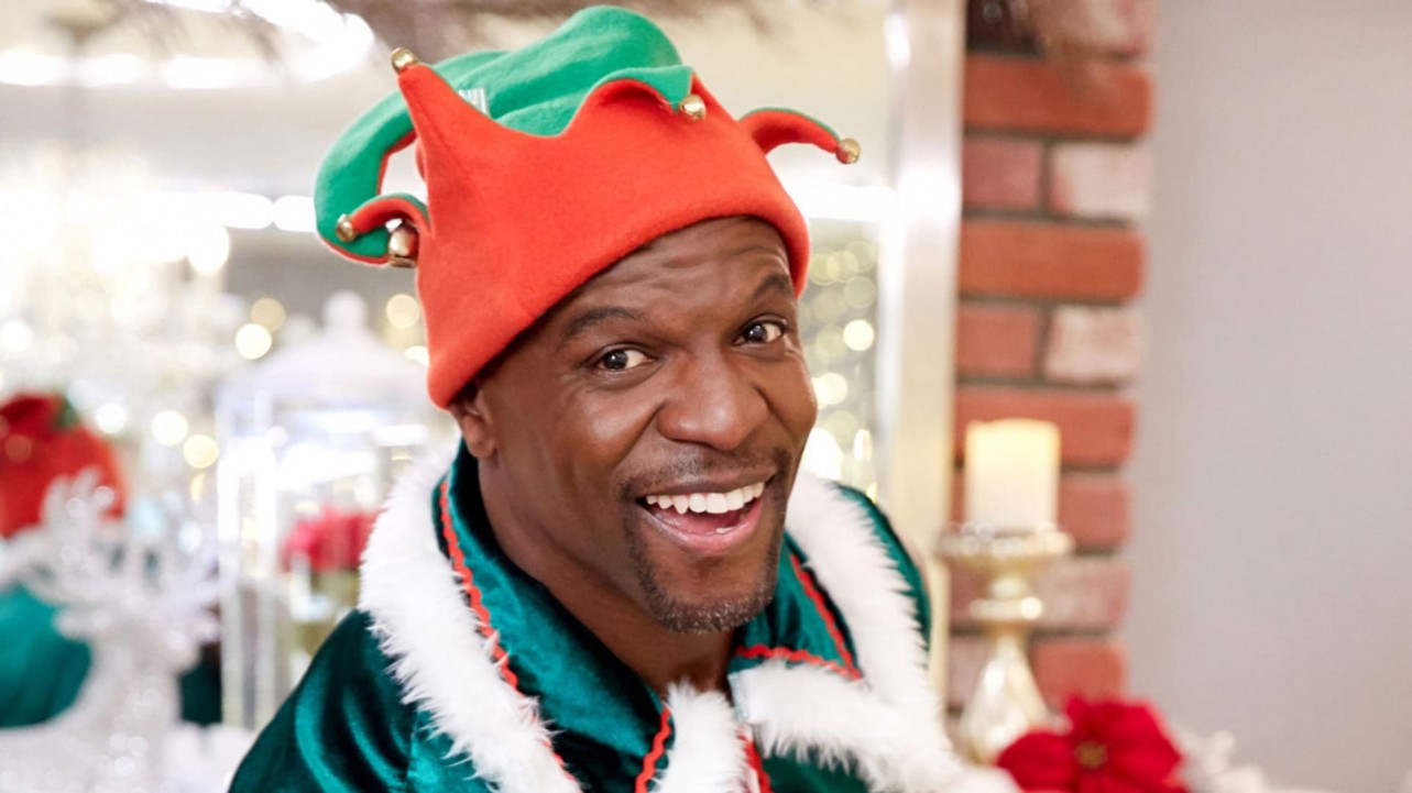 Terry Crews Saves Christmas