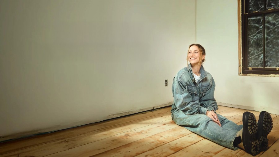 Karine and the Yellow House